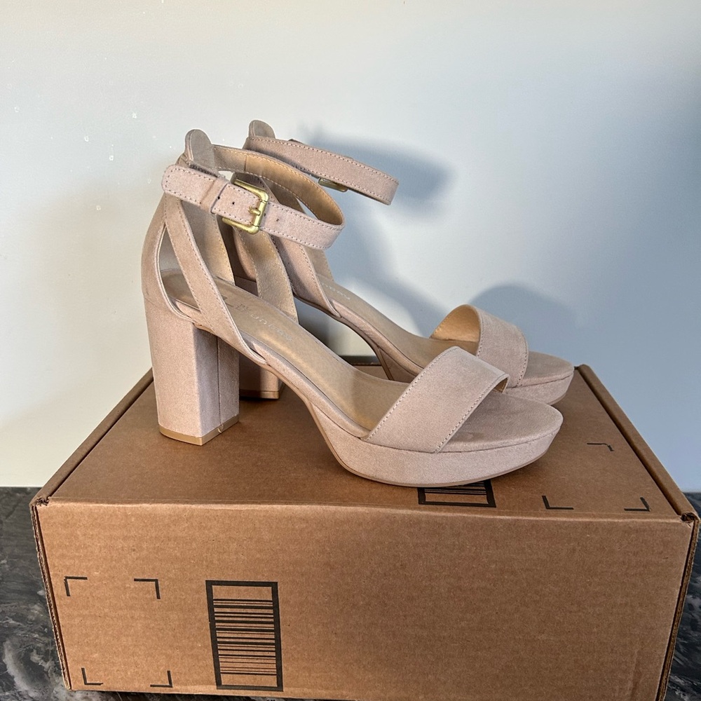 Chinese Laundry Sandal Heels - Light Pink